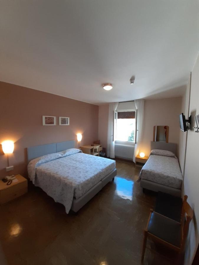 Albergo Centrale Tarcento Exteriér fotografie
