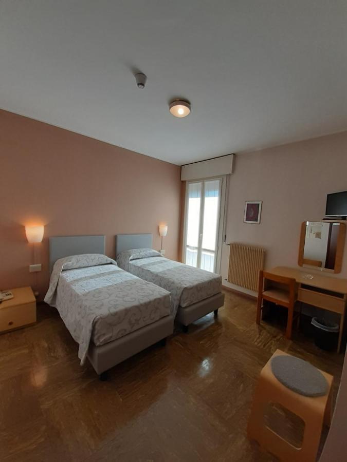 Albergo Centrale Tarcento Exteriér fotografie